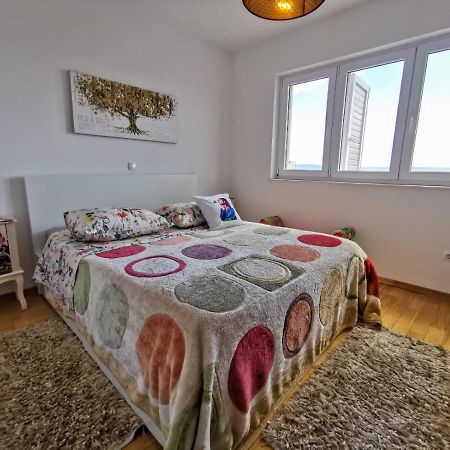 Lara Apartment Makarska Exterior photo